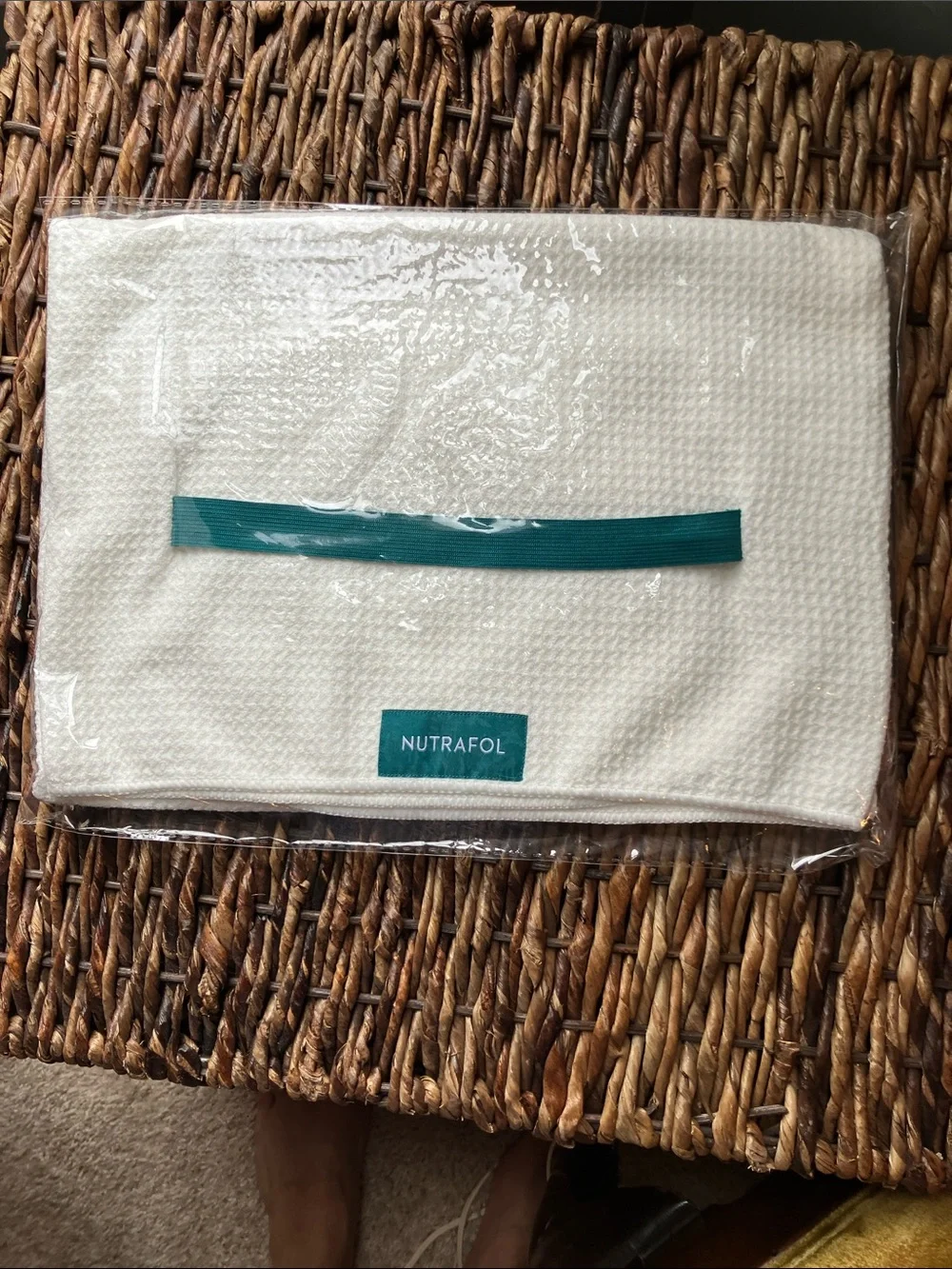 Nutrafol Quick Dry Hair Towel Microfiber